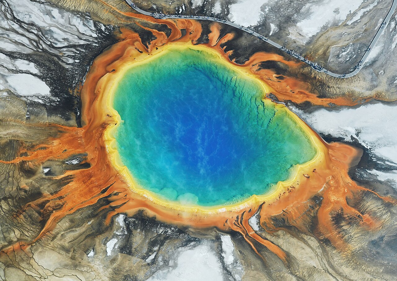 Yellowstone's Grand Prismatic: Best Views & Photo Spots